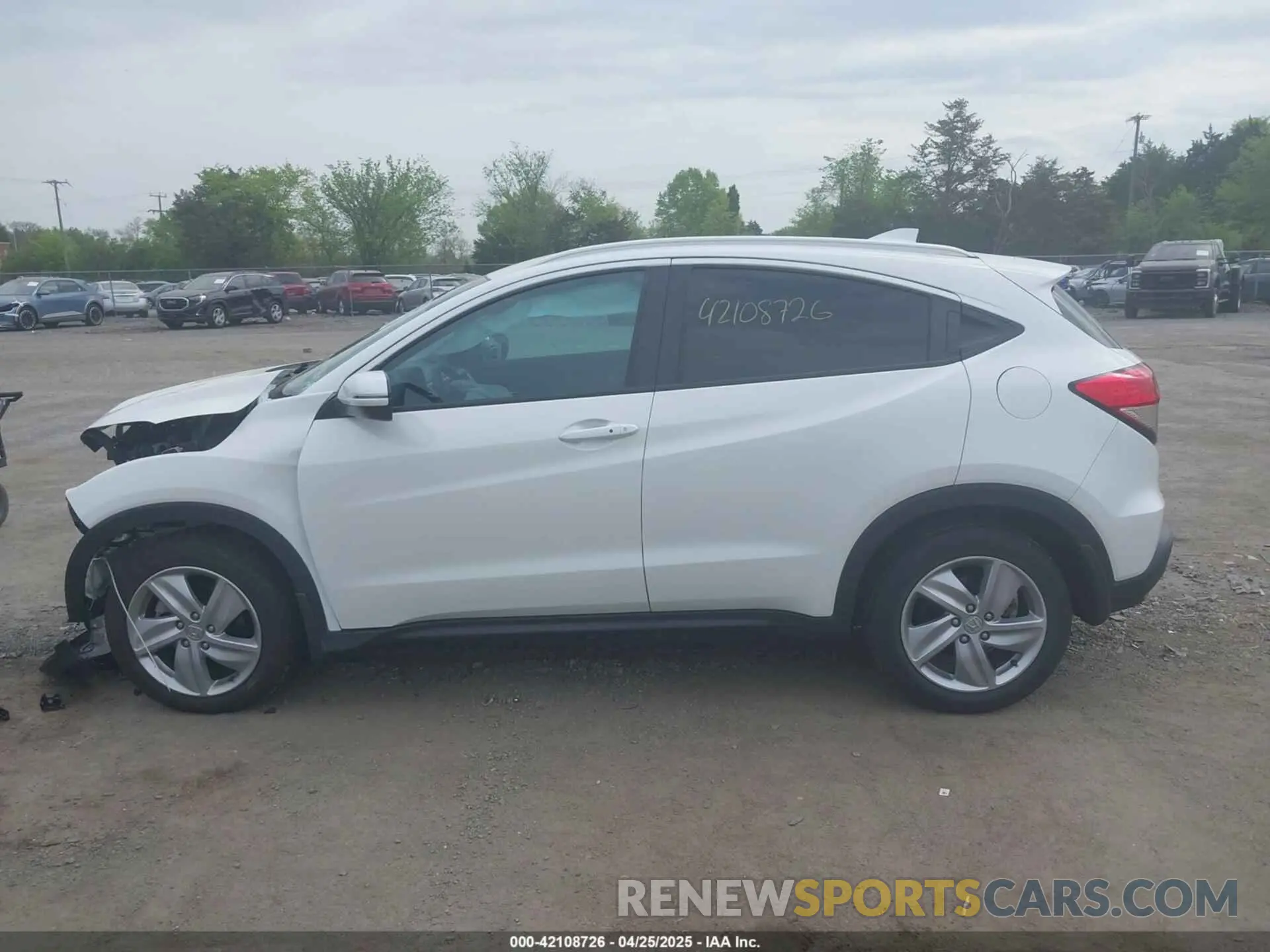 14 fotografías del automóvil dañado 3CZRU5H53KM727524 HONDA HR-V 2019