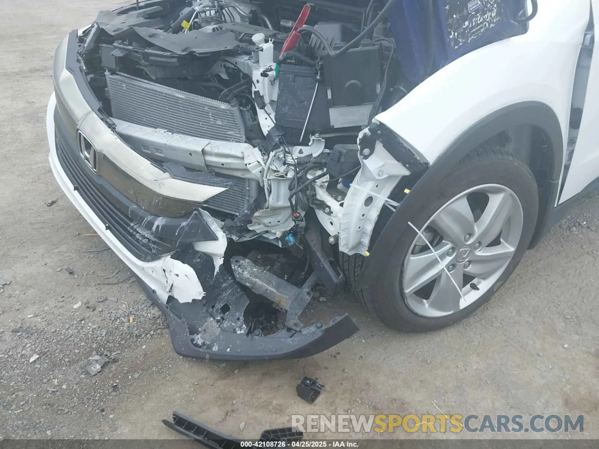 6 fotografías del automóvil dañado 3CZRU5H53KM727524 HONDA HR-V 2019