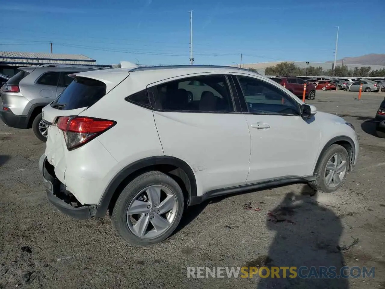 3 fotografías del automóvil dañado 3CZRU5H54KM704348 HONDA HR-V 2019