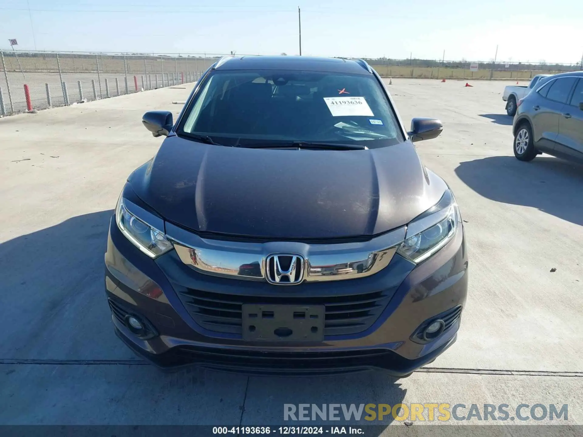12 fotografías del automóvil dañado 3CZRU5H55KM704942 HONDA HR-V 2019
