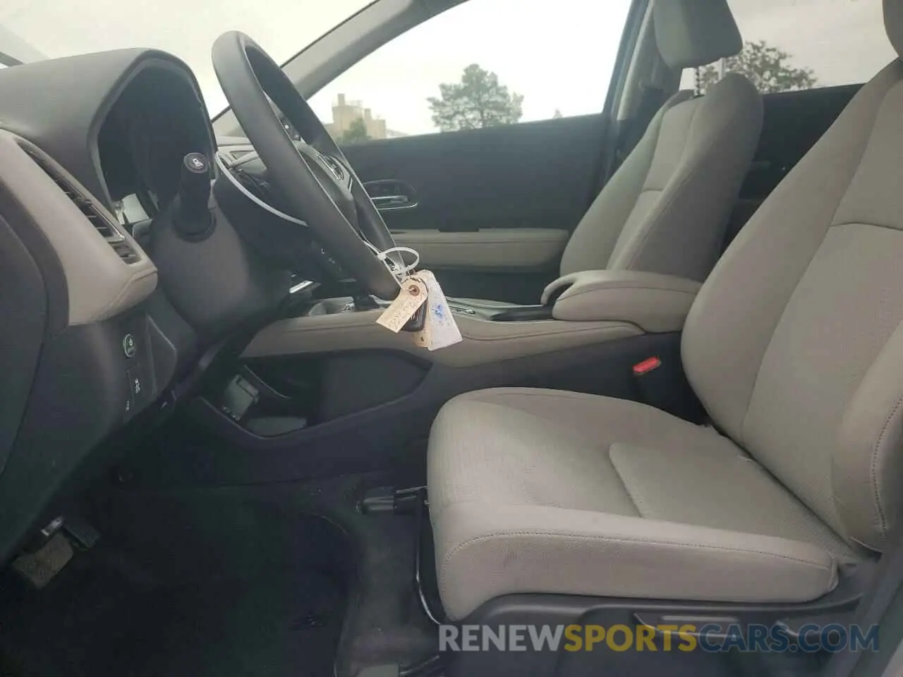 7 fotografías del automóvil dañado 3CZRU5H55KM708425 HONDA HR-V 2019