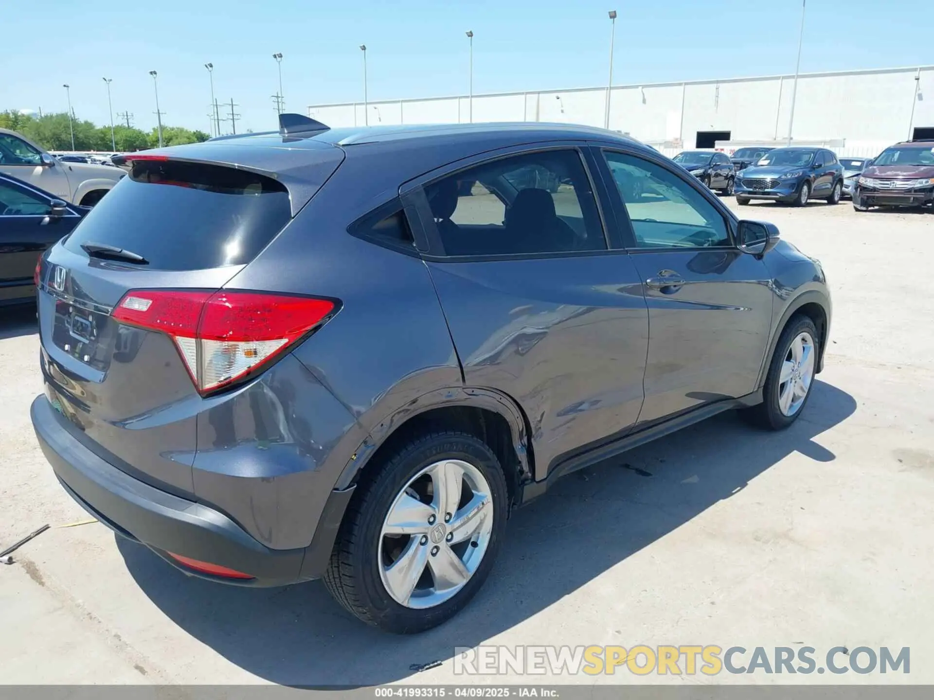 4 fotografías del automóvil dañado 3CZRU5H55KM721708 HONDA HR-V 2019