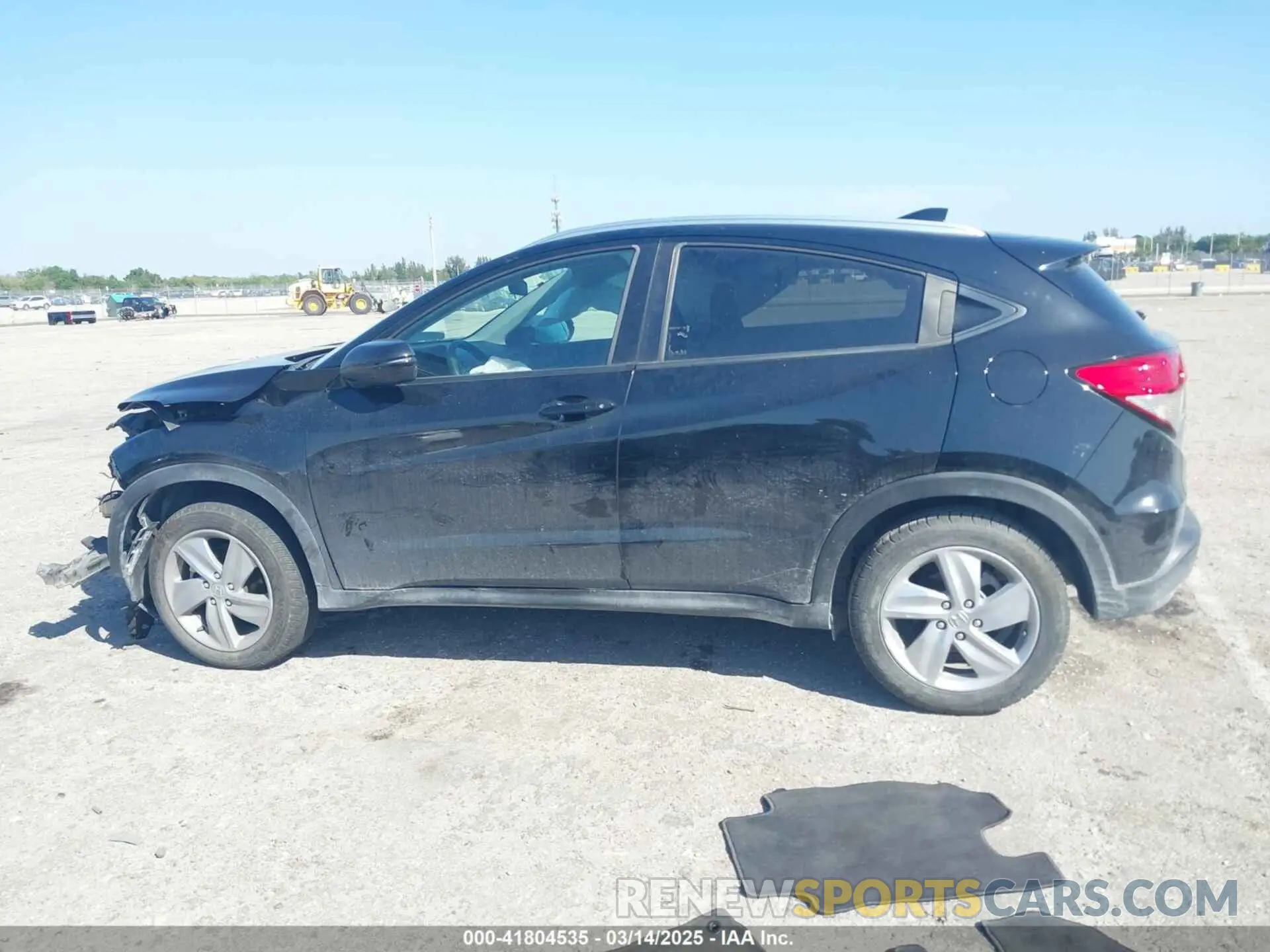 13 fotografías del automóvil dañado 3CZRU5H57KM711018 HONDA HR-V 2019