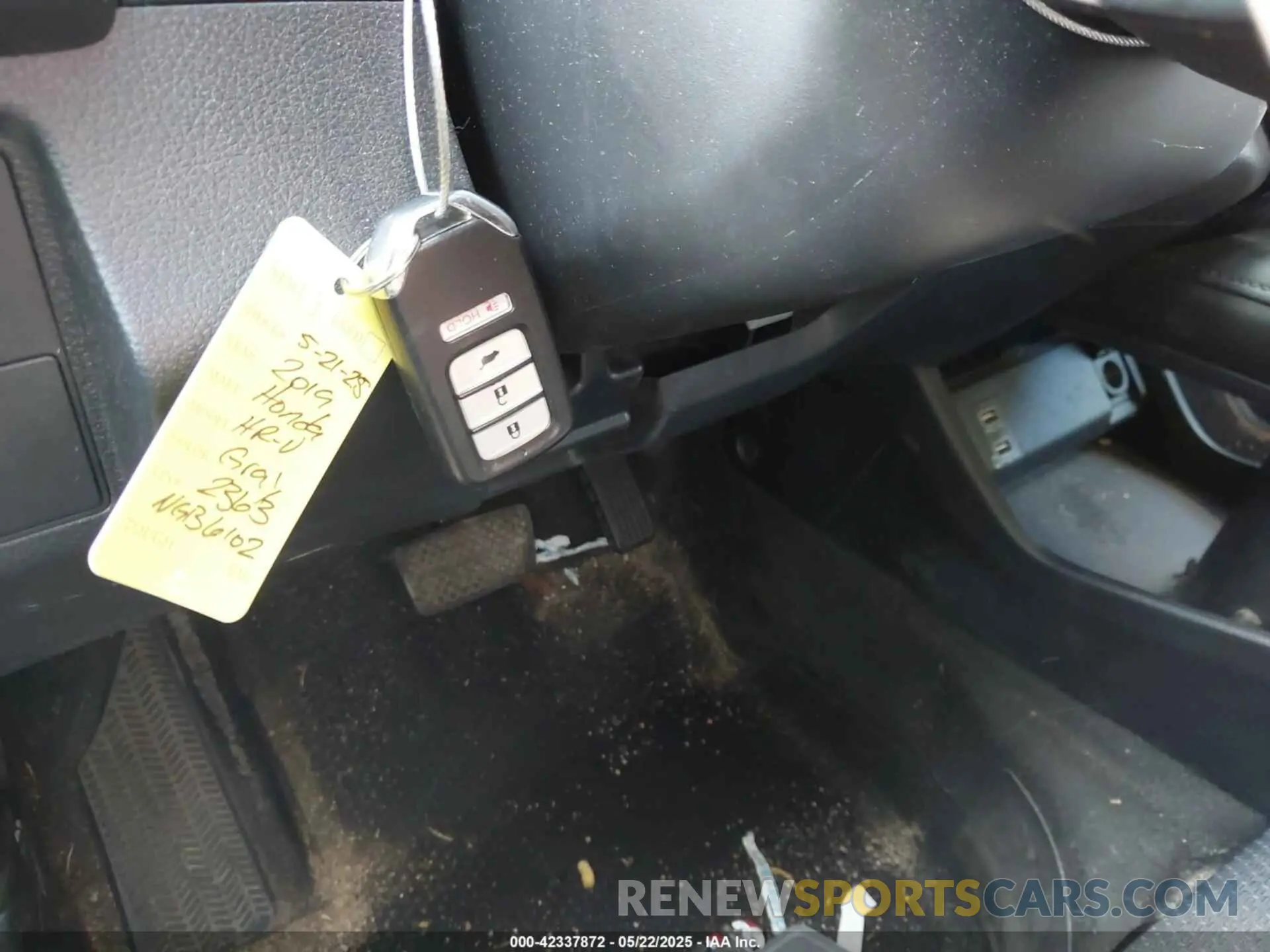 11 fotografías del automóvil dañado 3CZRU5H57KM712363 HONDA HR-V 2019