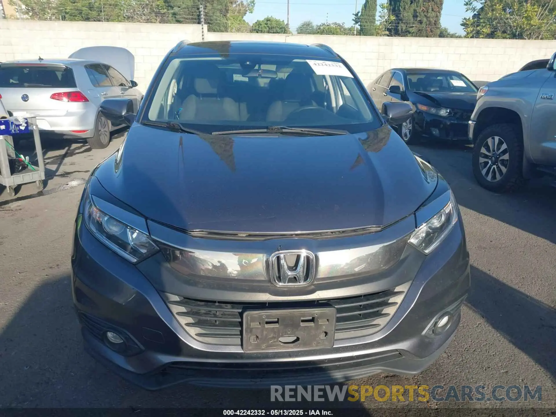13 fotografías del automóvil dañado 3CZRU5H57KM729518 HONDA HR-V 2019