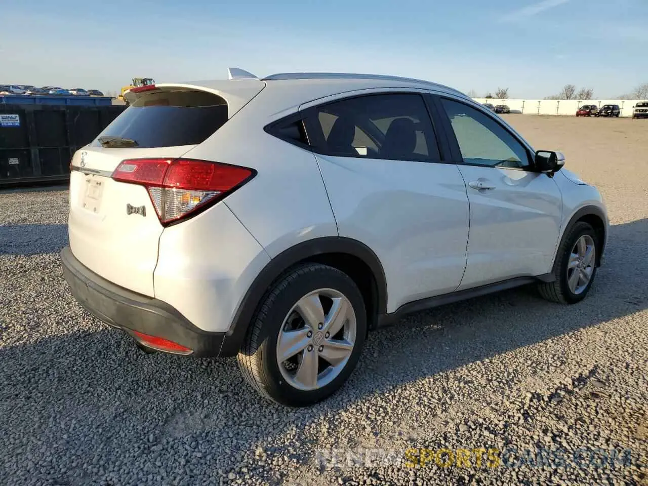 3 fotografías del automóvil dañado 3CZRU5H58KM712016 HONDA HR-V 2019
