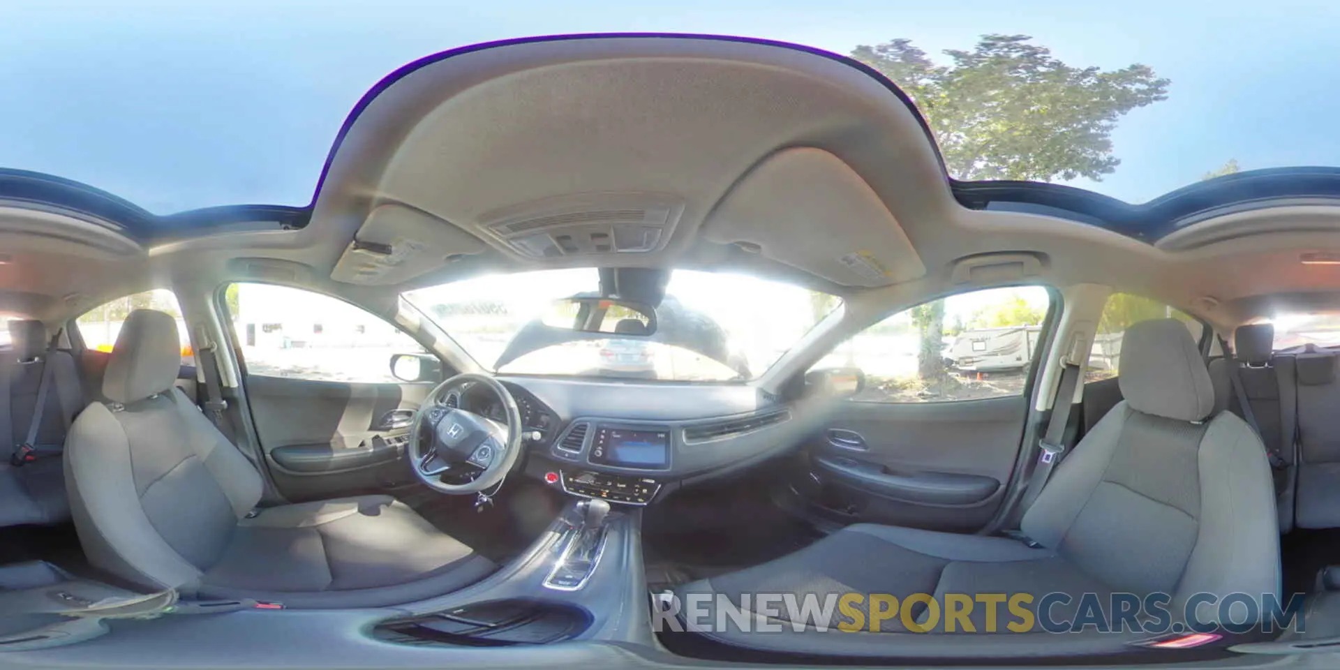 15 fotografías del automóvil dañado 3CZRU5H59KM724725 HONDA HR-V 2019