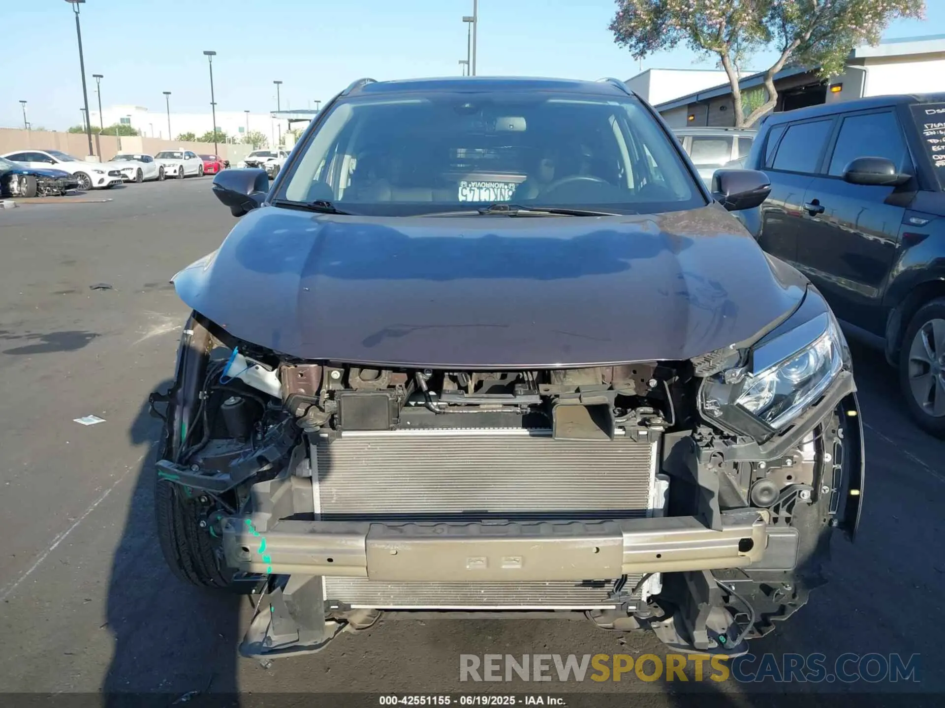 13 fotografías del automóvil dañado 3CZRU5H75KM713688 HONDA HR-V 2019