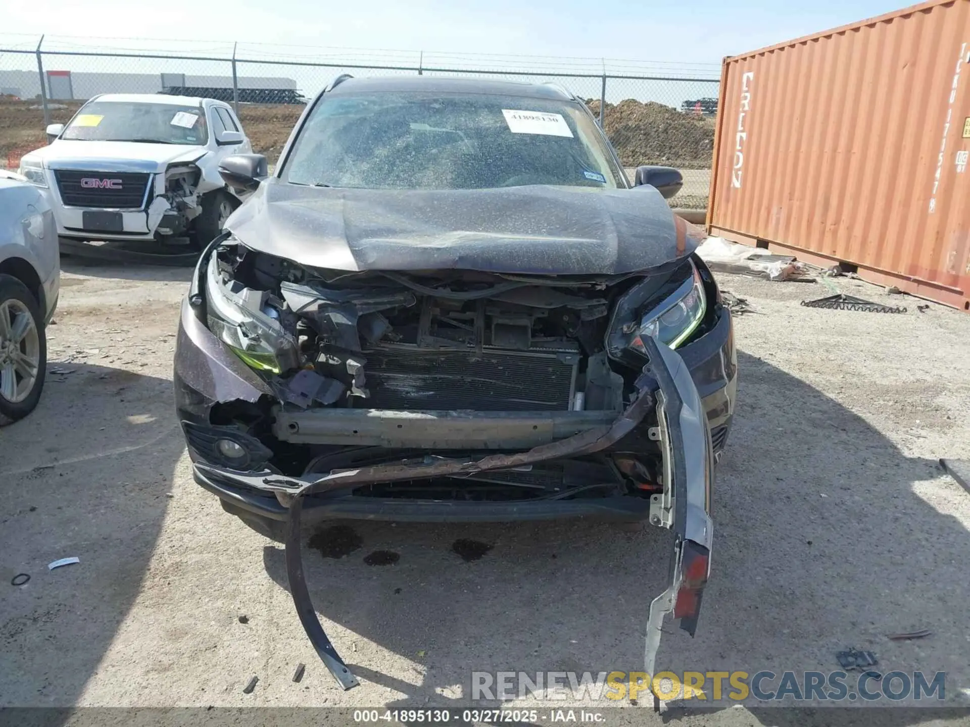 12 fotografías del automóvil dañado 3CZRU5H76KM706765 HONDA HR-V 2019