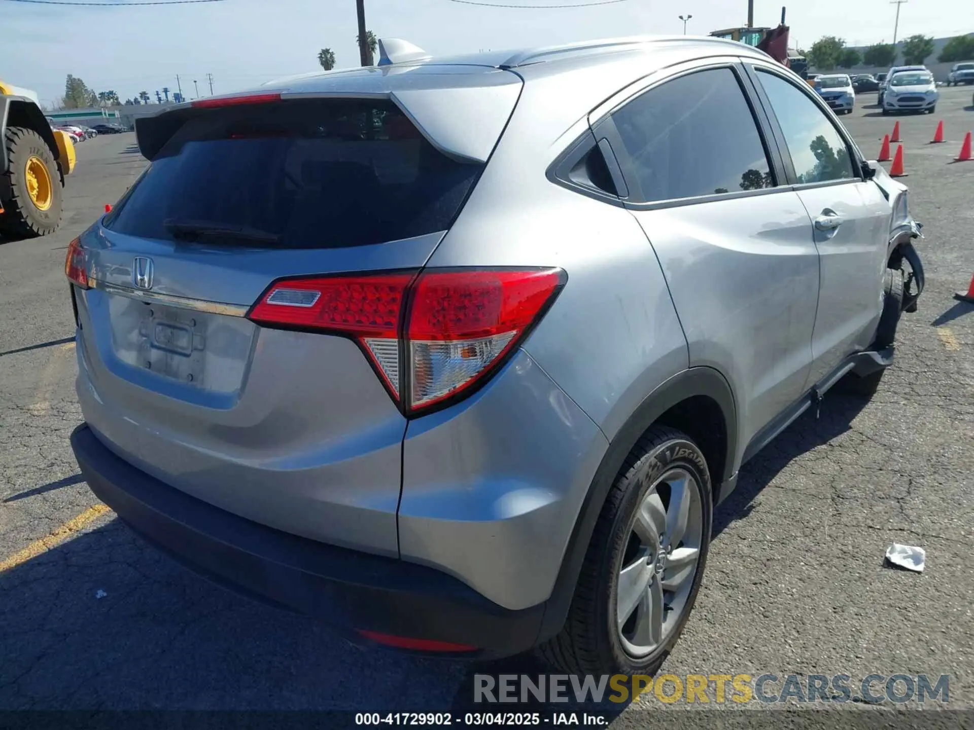 4 fotografías del automóvil dañado 3CZRU5H7XKM708020 HONDA HR-V 2019