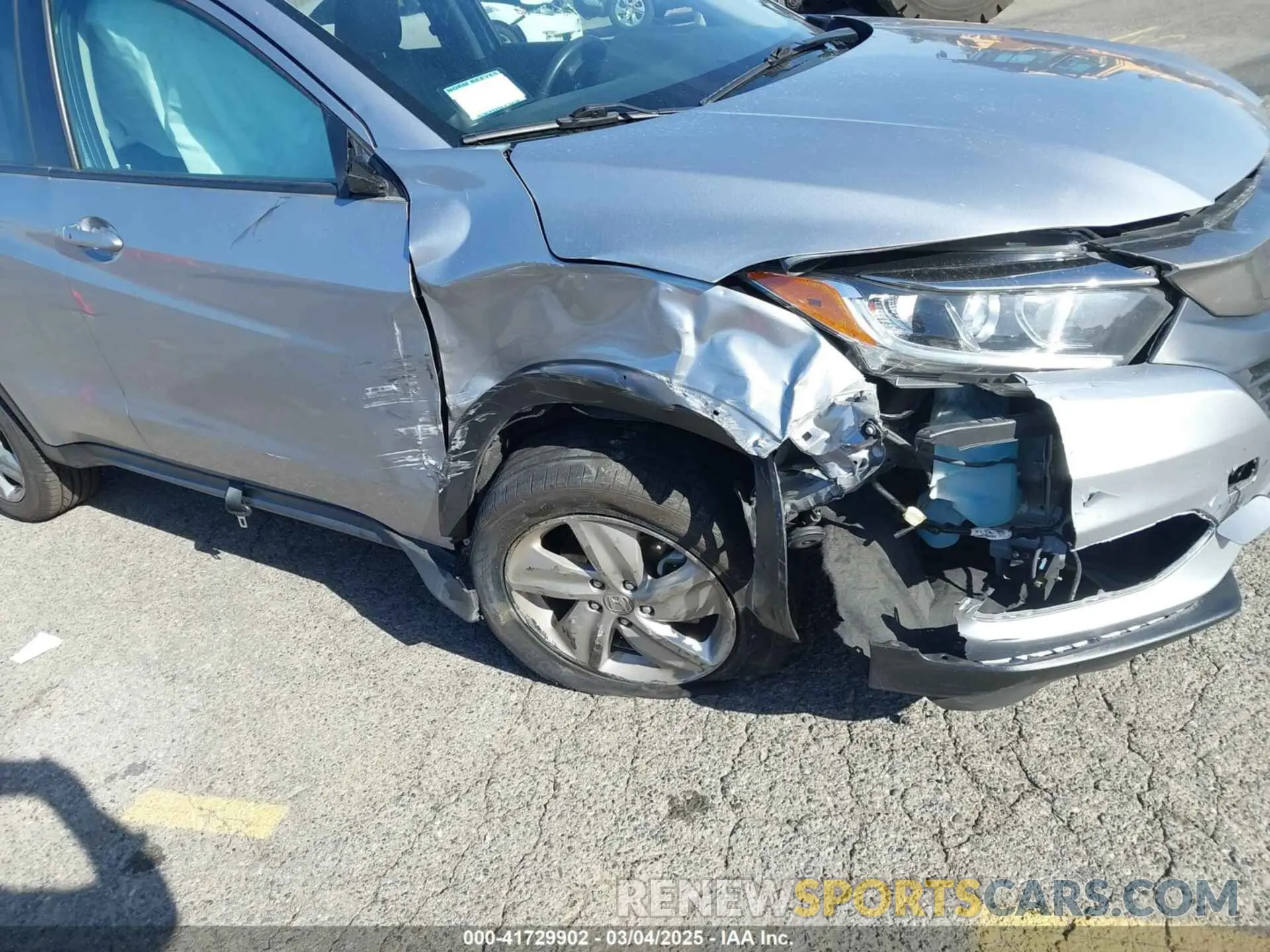 6 fotografías del automóvil dañado 3CZRU5H7XKM708020 HONDA HR-V 2019