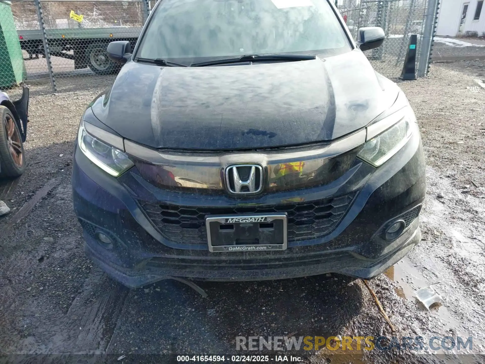 12 fotografías del automóvil dañado 3CZRU6H10KG723416 HONDA HR-V 2019