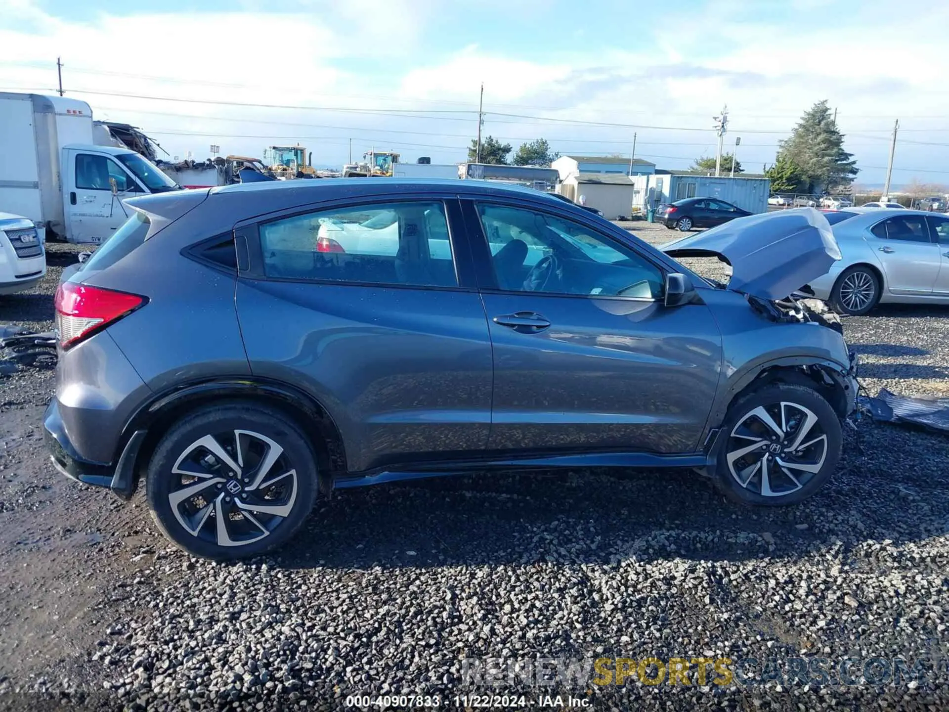 14 fotografías del automóvil dañado 3CZRU6H13KG714144 HONDA HR-V 2019