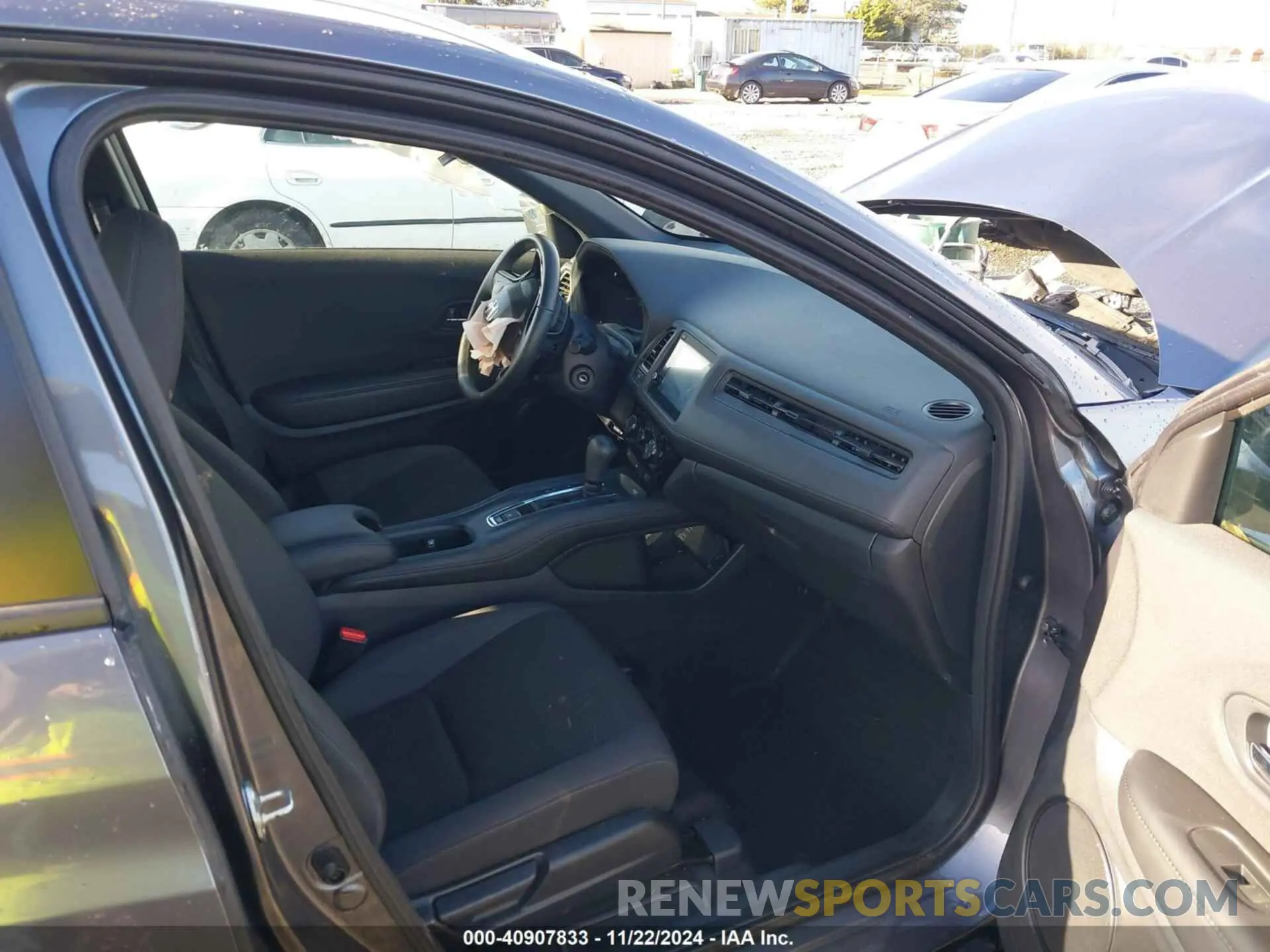 5 fotografías del automóvil dañado 3CZRU6H13KG714144 HONDA HR-V 2019