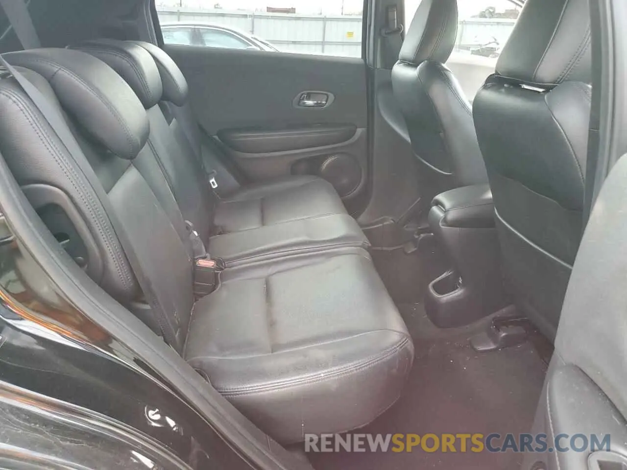 11 fotografías del automóvil dañado 3CZRU6H13KG726830 HONDA HR-V 2019