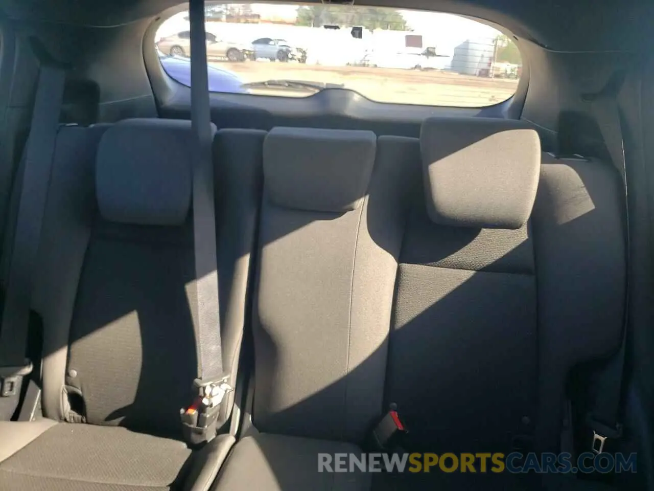 10 fotografías del automóvil dañado 3CZRU6H14KG730336 HONDA HR-V 2019