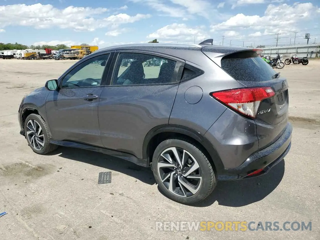 2 fotografías del automóvil dañado 3CZRU6H15KG725615 HONDA HR-V 2019