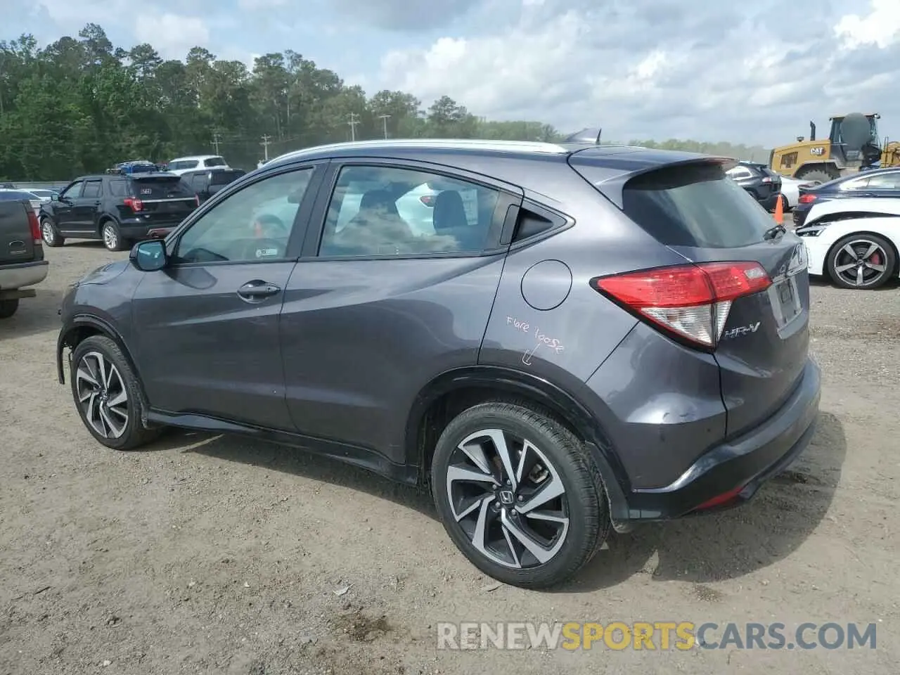2 fotografías del automóvil dañado 3CZRU6H16KG704076 HONDA HR-V 2019