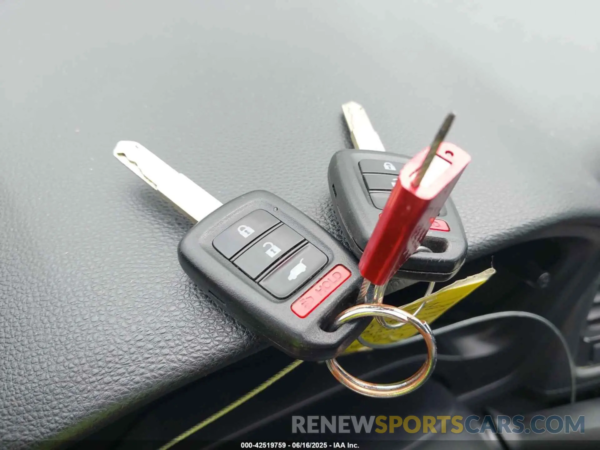 11 fotografías del automóvil dañado 3CZRU6H16KG726157 HONDA HR-V 2019