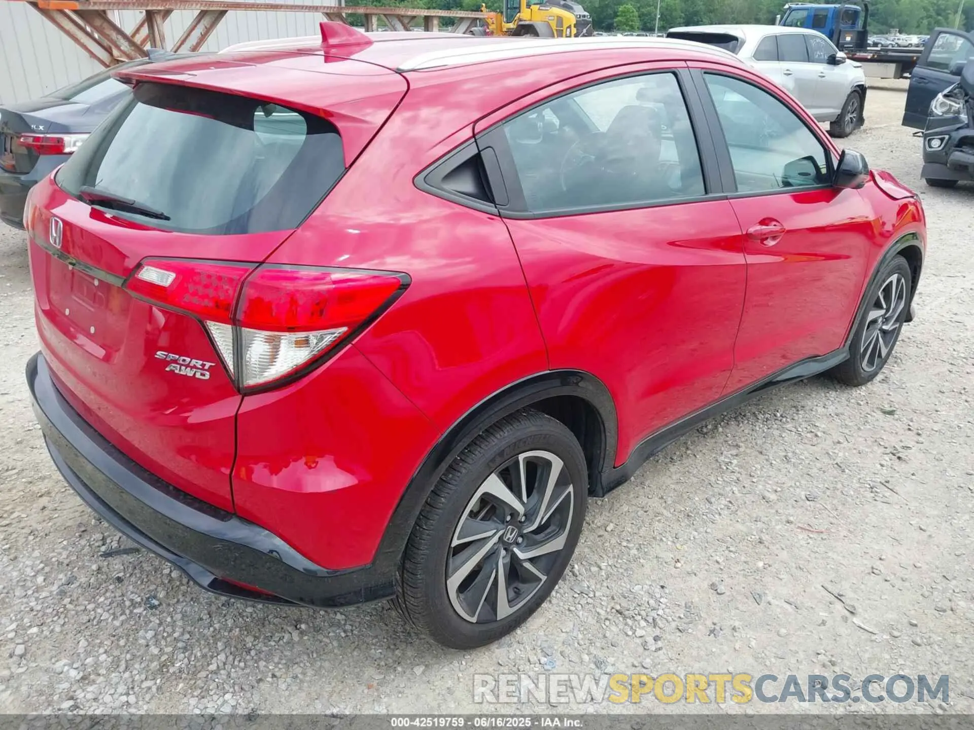 4 fotografías del automóvil dañado 3CZRU6H16KG726157 HONDA HR-V 2019