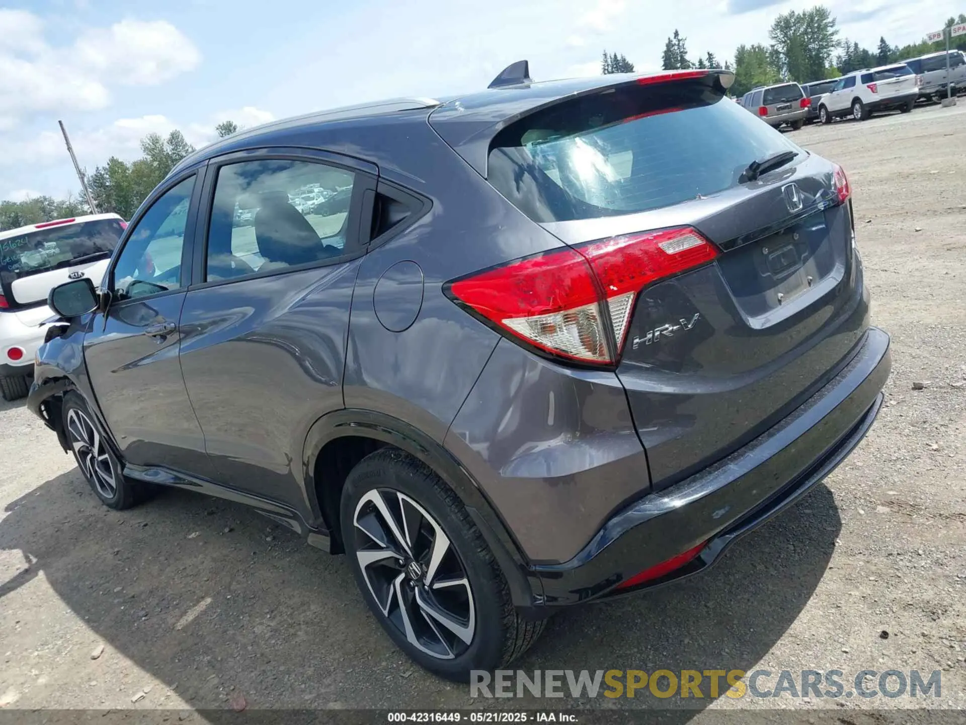 3 fotografías del automóvil dañado 3CZRU6H17KG711912 HONDA HR-V 2019