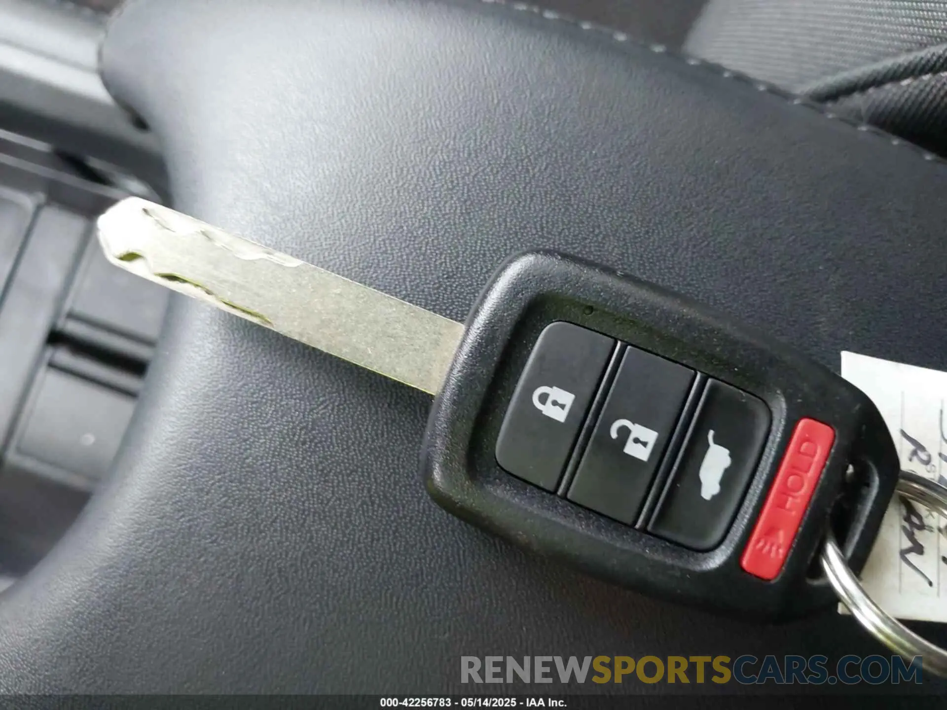 11 fotografías del automóvil dañado 3CZRU6H18KG708677 HONDA HR-V 2019