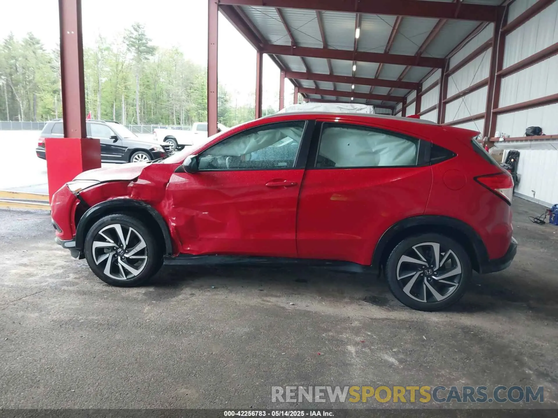 14 fotografías del automóvil dañado 3CZRU6H18KG708677 HONDA HR-V 2019