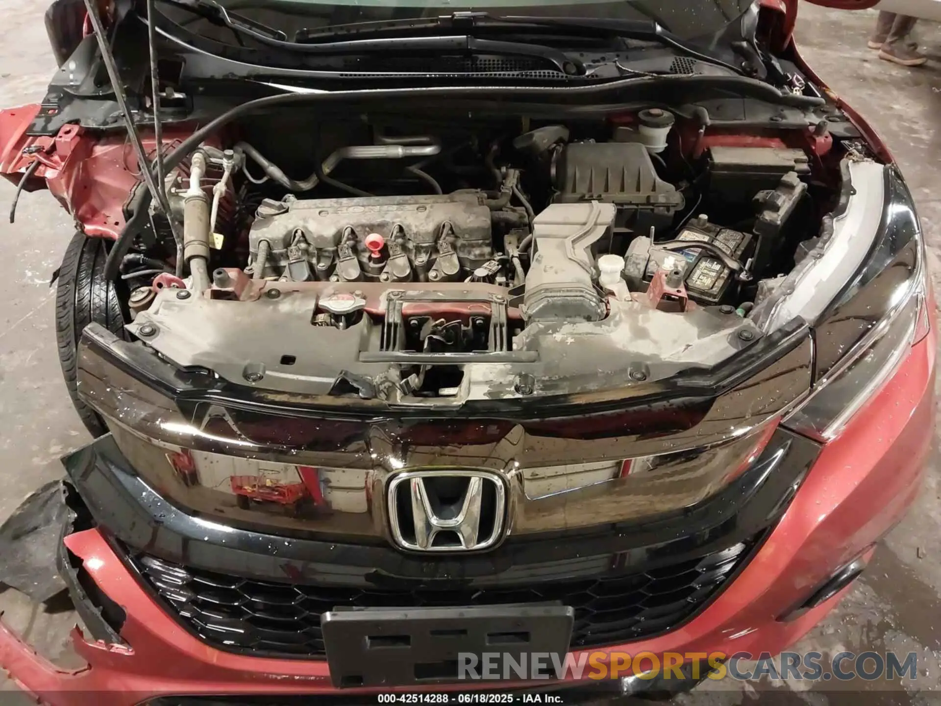 10 fotografías del automóvil dañado 3CZRU6H18KG713555 HONDA HR-V 2019