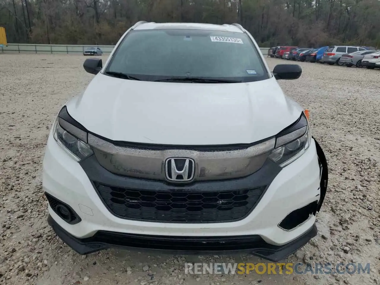 5 fotografías del automóvil dañado 3CZRU6H18KM706204 HONDA HR-V 2019