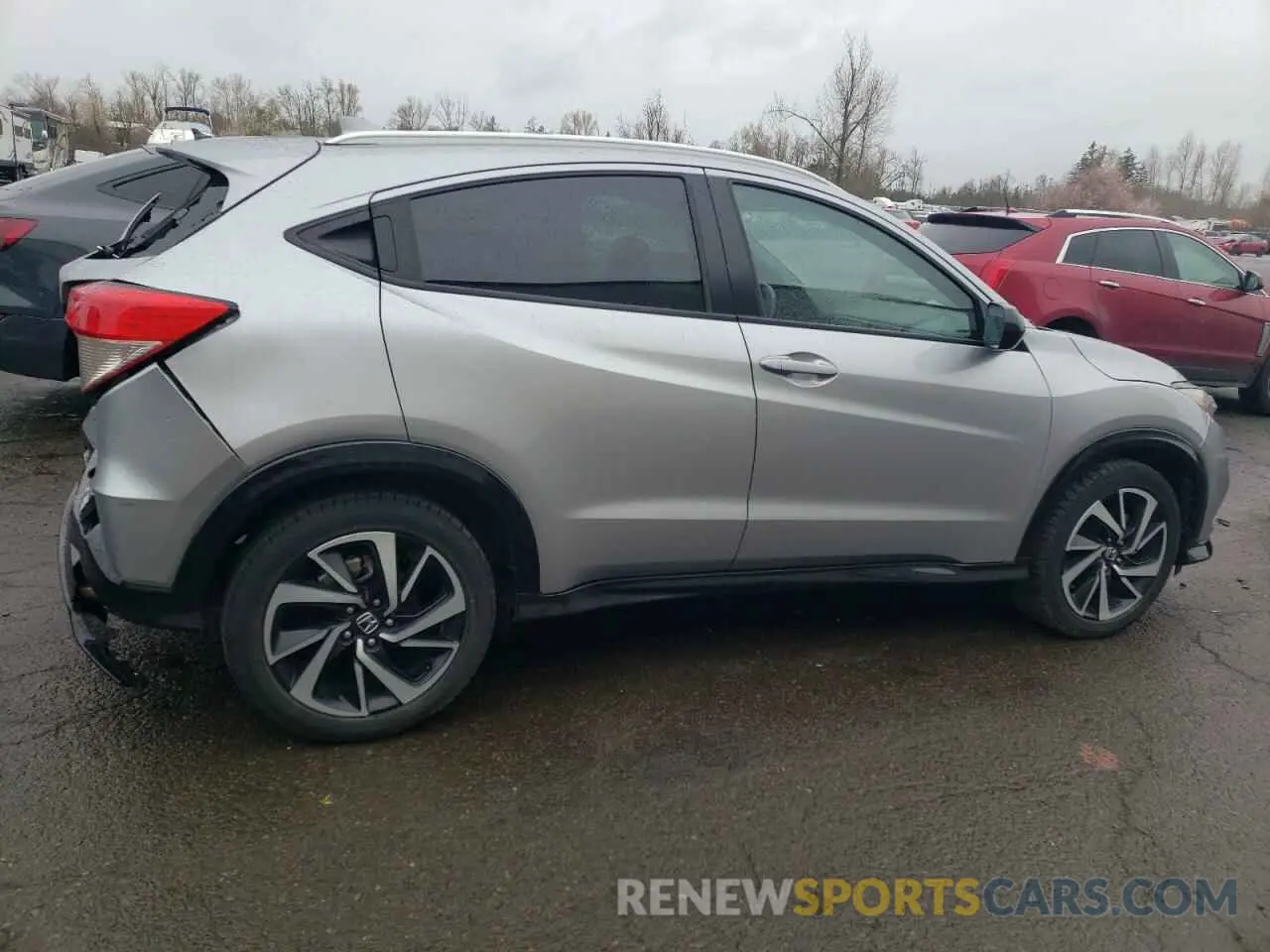 3 fotografías del automóvil dañado 3CZRU6H1XKG702055 HONDA HR-V 2019
