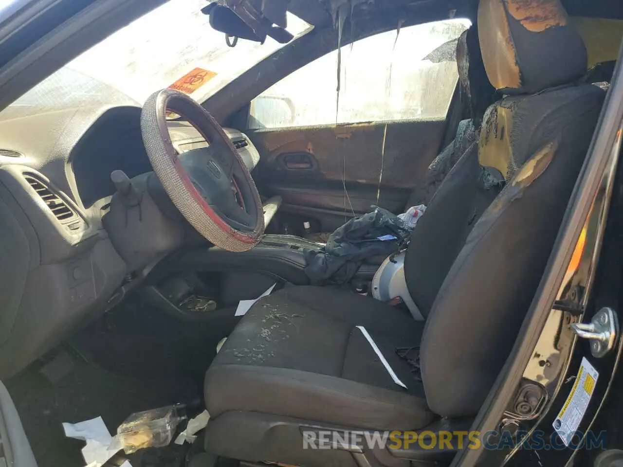 7 fotografías del automóvil dañado 3CZRU6H30KG724616 HONDA HR-V 2019