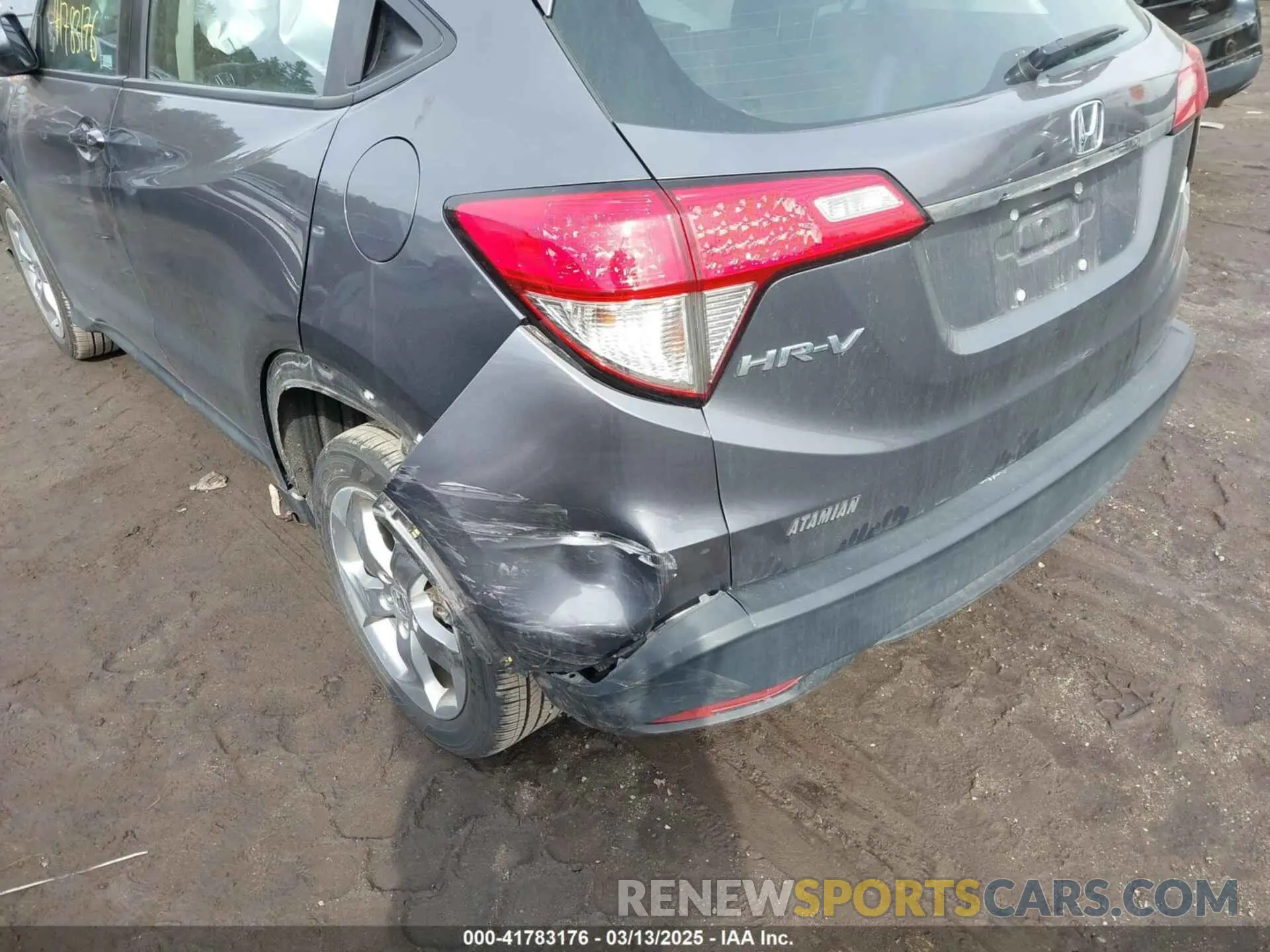 17 fotografías del automóvil dañado 3CZRU6H32KG710054 HONDA HR-V 2019