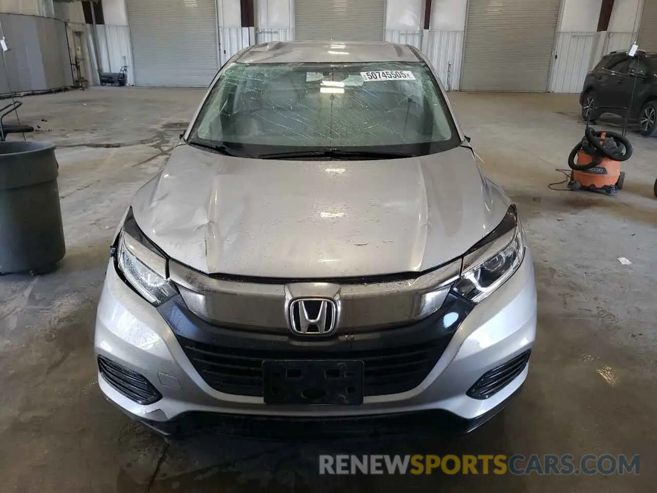5 fotografías del automóvil dañado 3CZRU6H32KG732880 HONDA HR-V 2019