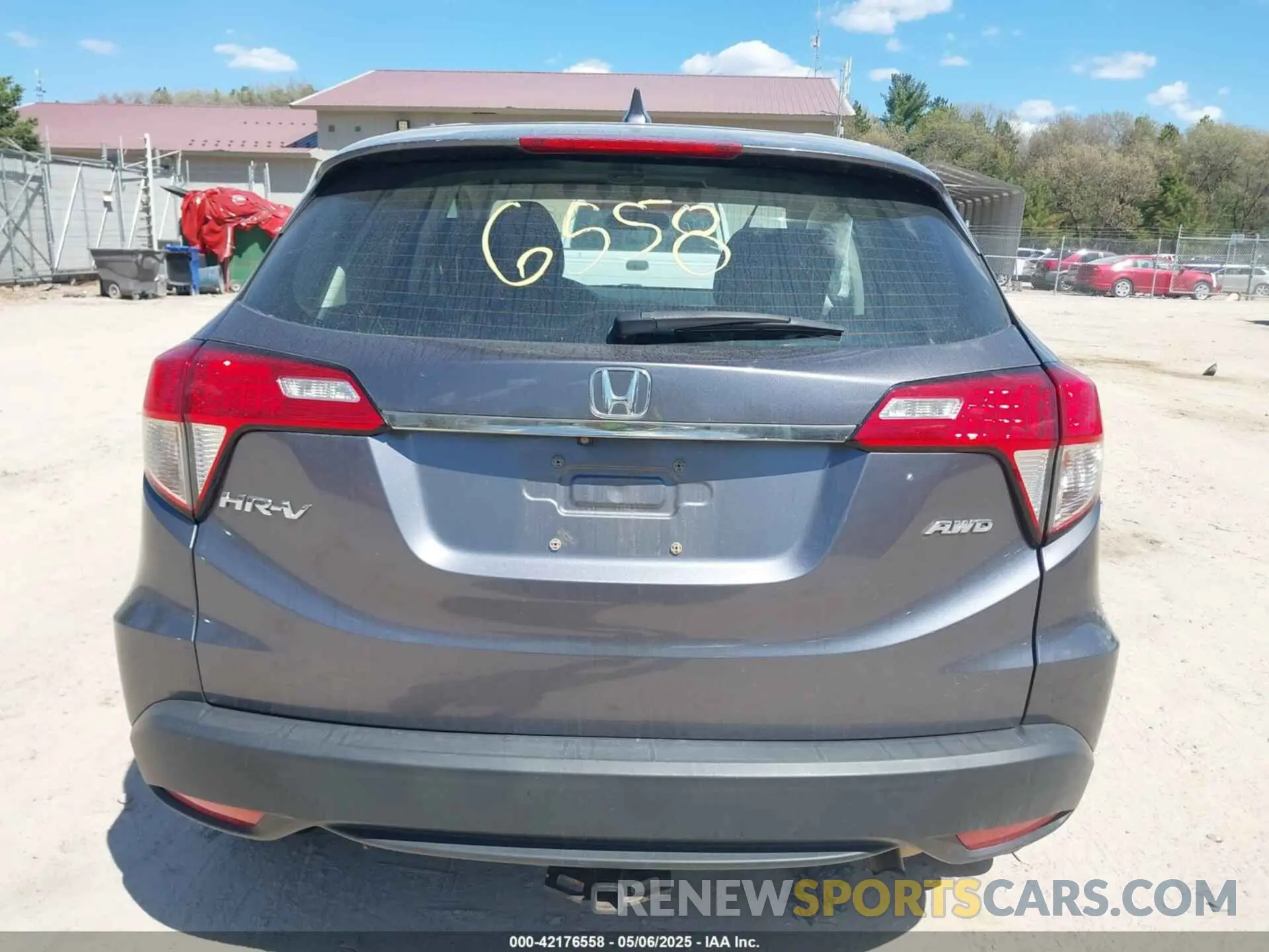 16 fotografías del automóvil dañado 3CZRU6H34KG705387 HONDA HR-V 2019