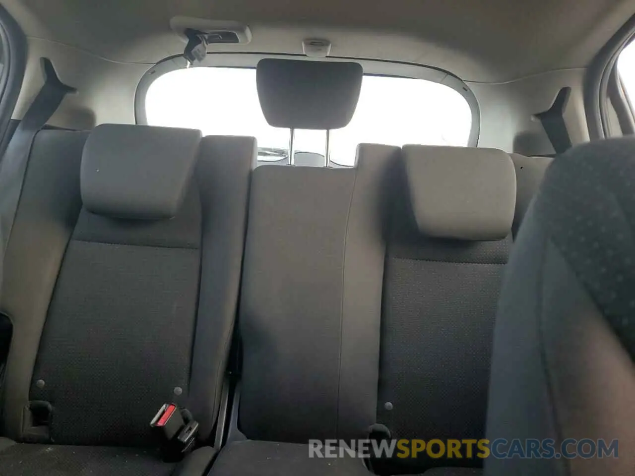 10 fotografías del automóvil dañado 3CZRU6H35KG710596 HONDA HR-V 2019