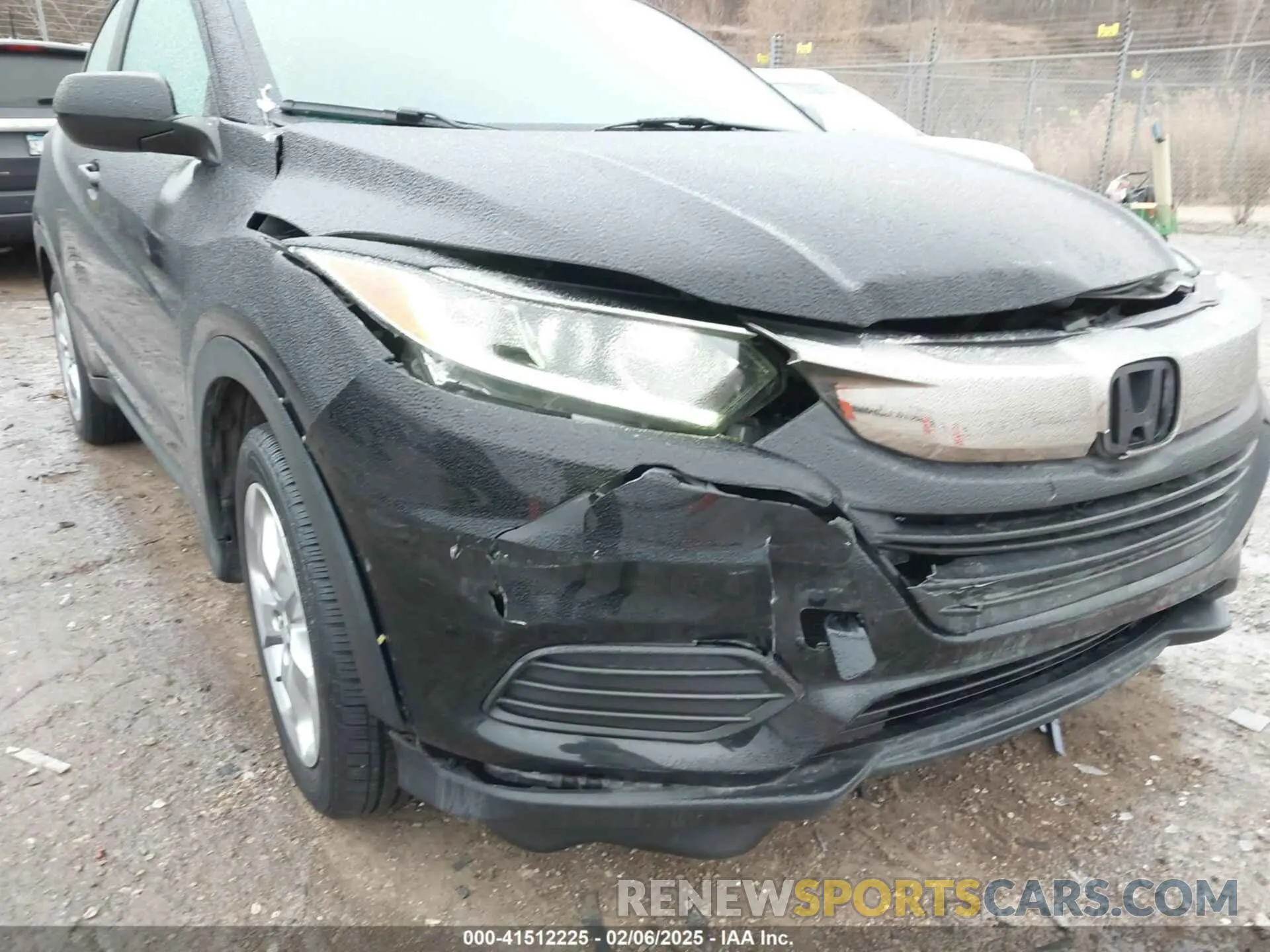 6 fotografías del automóvil dañado 3CZRU6H36KG718867 HONDA HR-V 2019