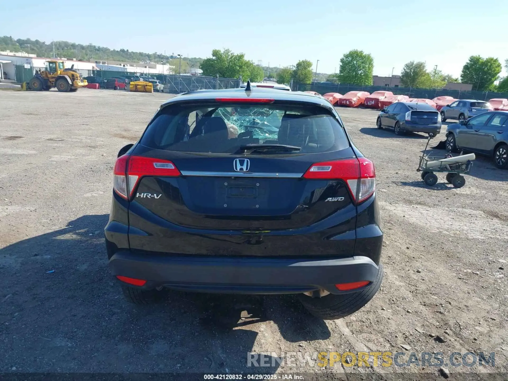 17 fotografías del automóvil dañado 3CZRU6H37KG720353 HONDA HR-V 2019