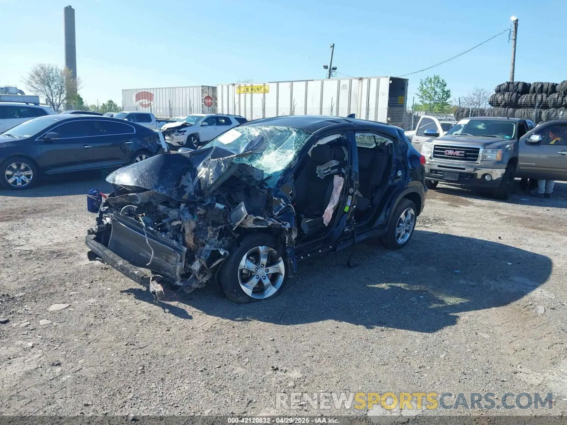 2 fotografías del automóvil dañado 3CZRU6H37KG720353 HONDA HR-V 2019