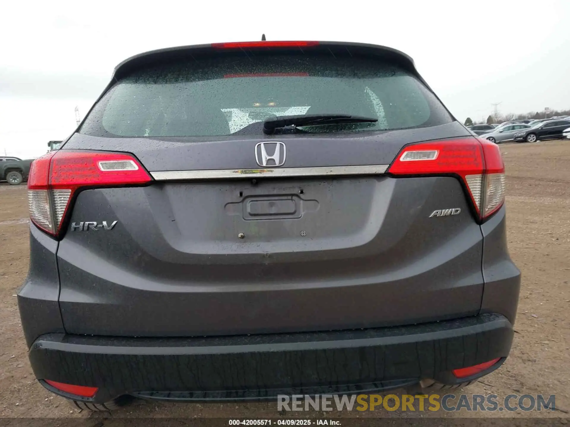 16 fotografías del automóvil dañado 3CZRU6H38KG725044 HONDA HR-V 2019