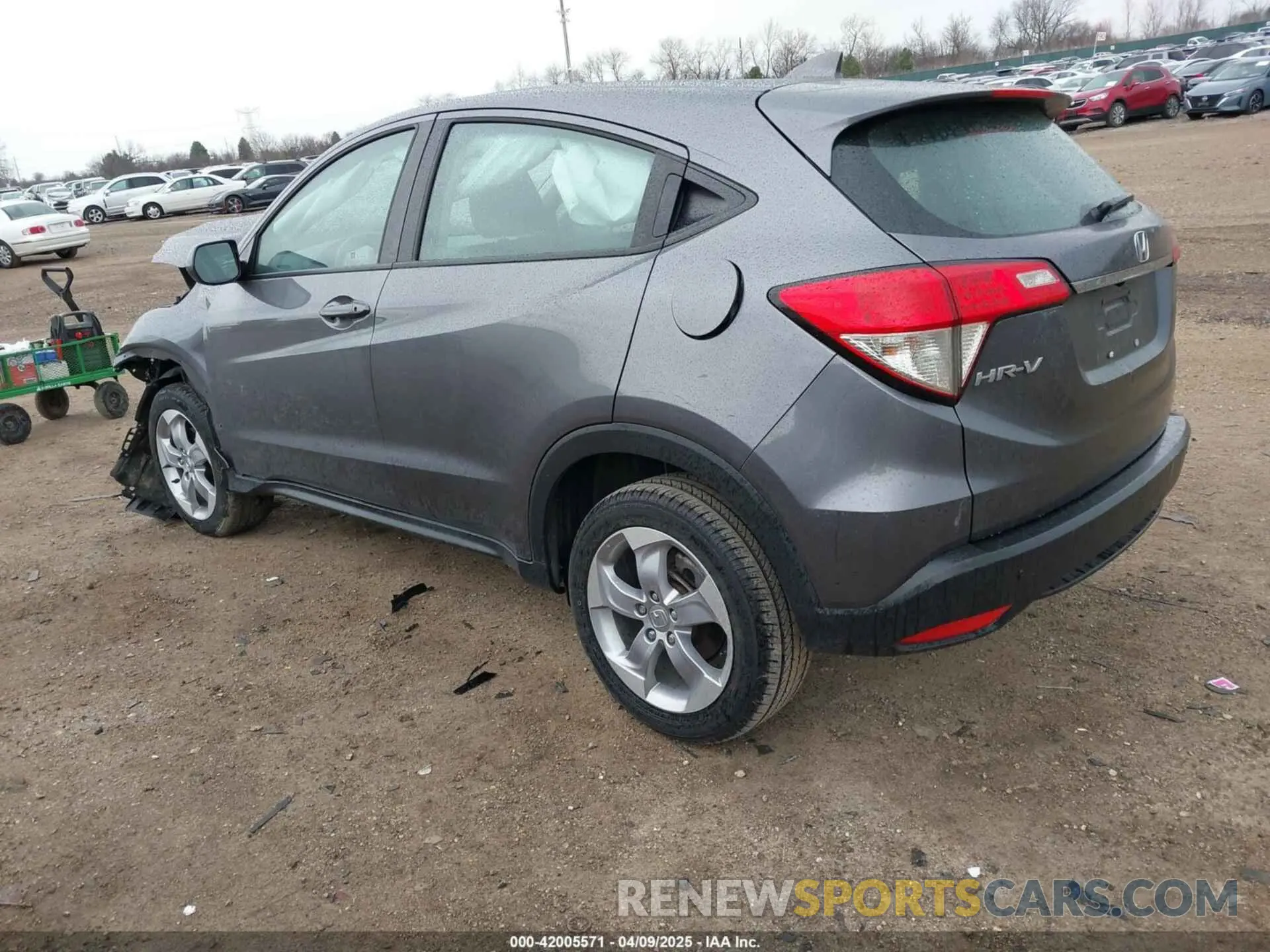 3 fotografías del automóvil dañado 3CZRU6H38KG725044 HONDA HR-V 2019