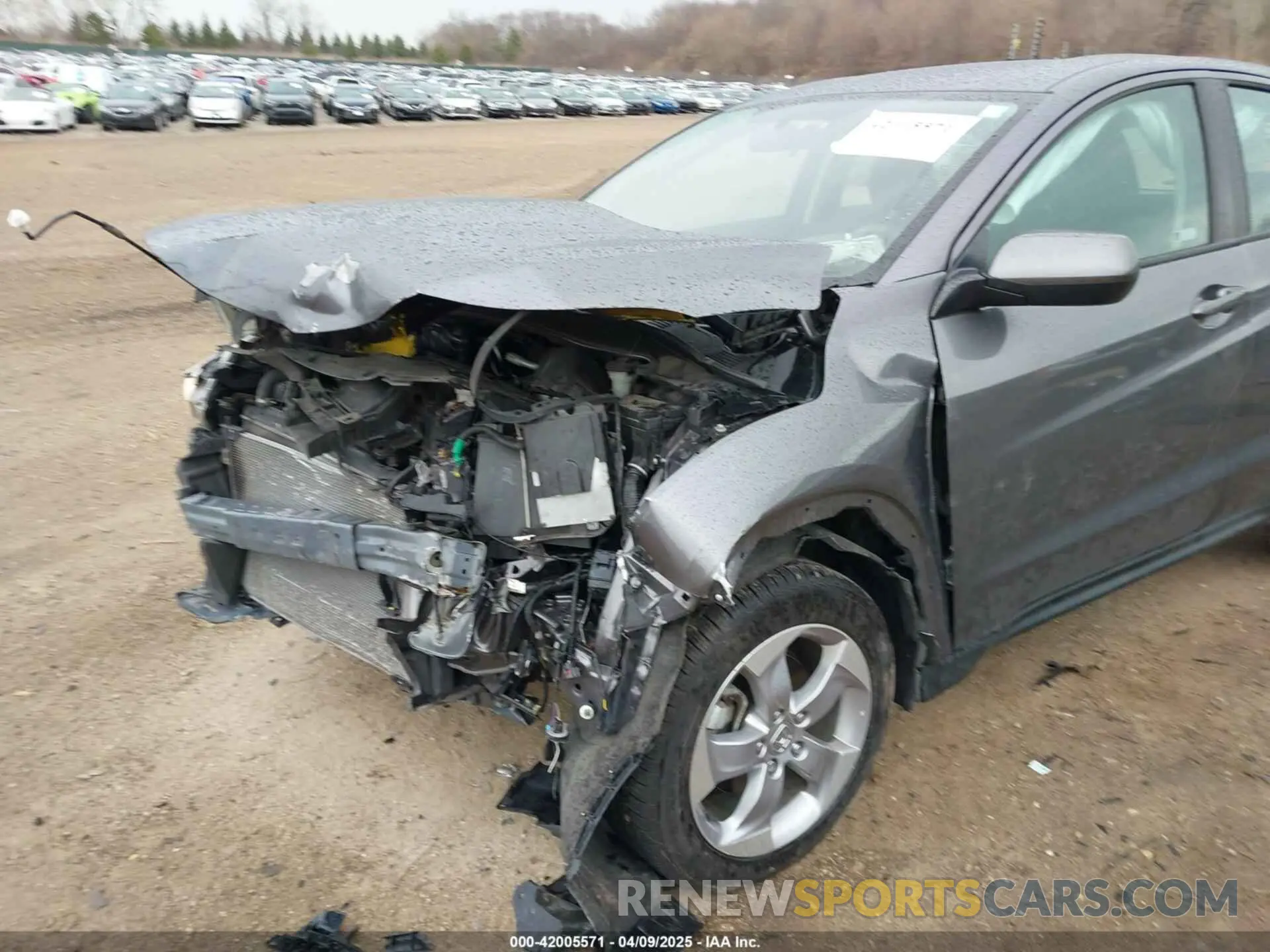 6 fotografías del automóvil dañado 3CZRU6H38KG725044 HONDA HR-V 2019