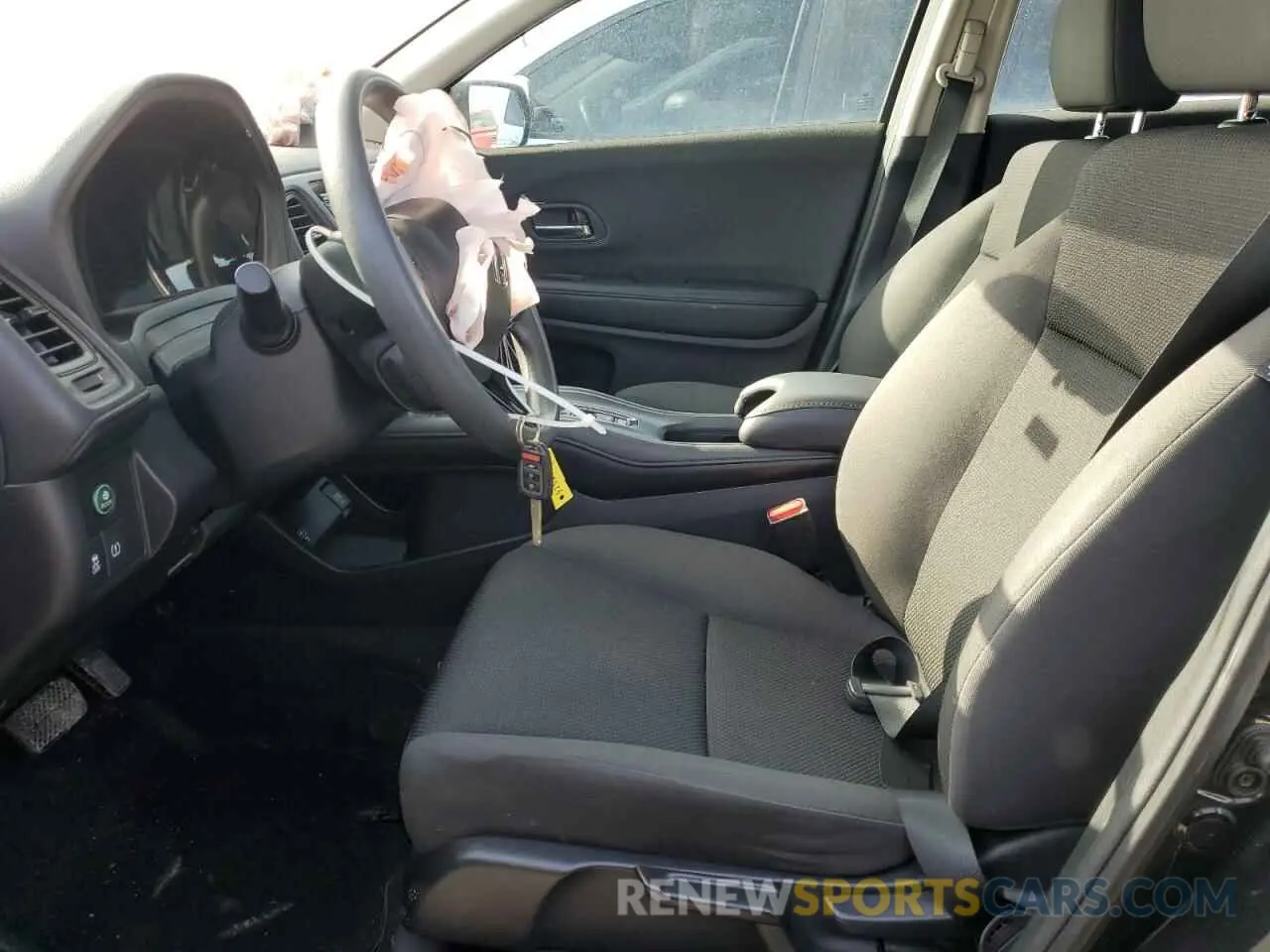 7 fotografías del automóvil dañado 3CZRU6H39KG722038 HONDA HR-V 2019