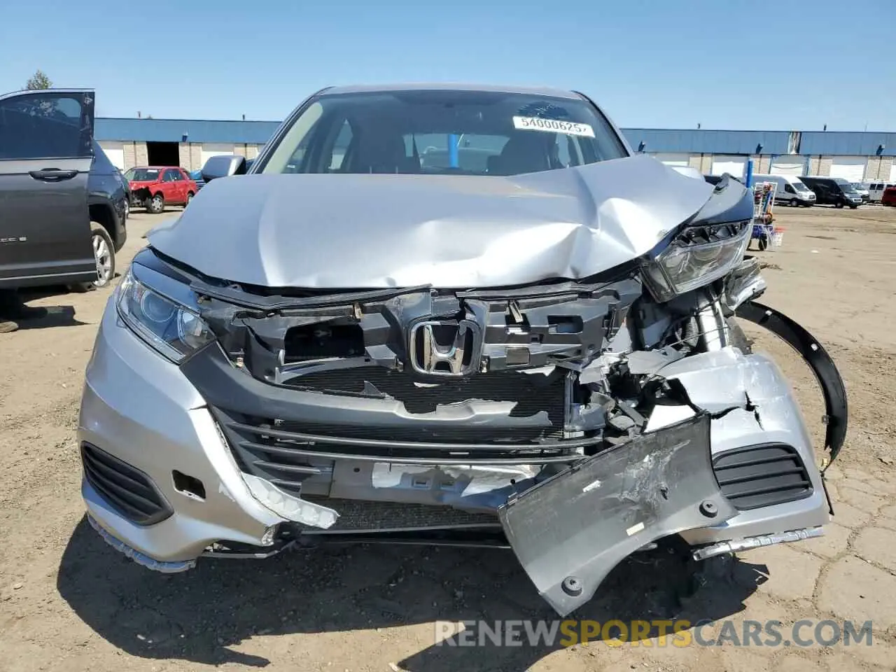 5 fotografías del automóvil dañado 3CZRU6H39KG725523 HONDA HR-V 2019