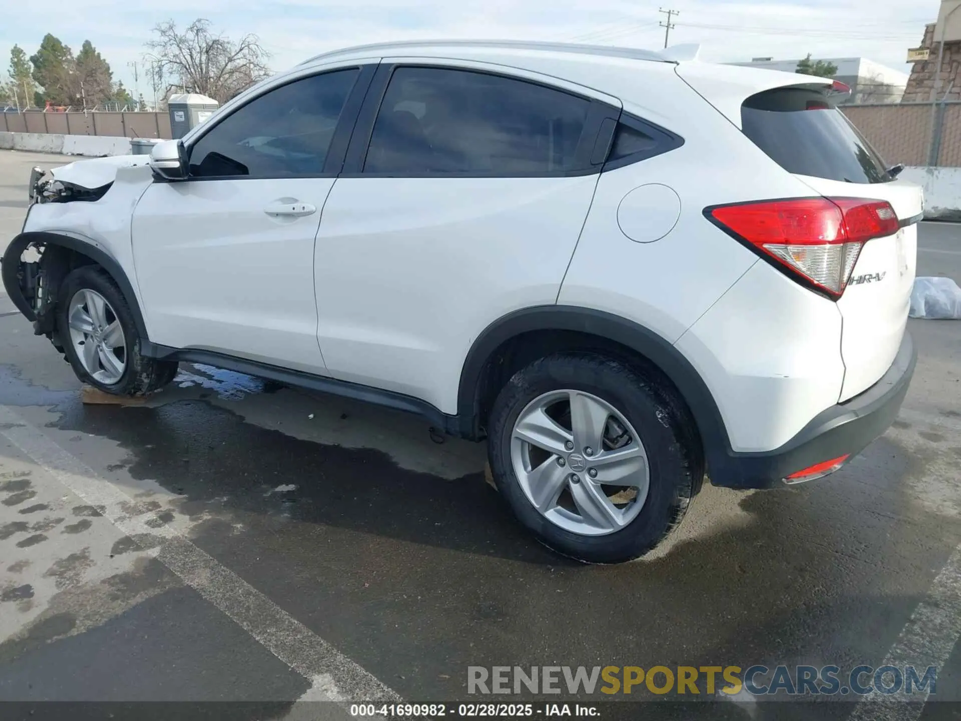 3 fotografías del automóvil dañado 3CZRU6H50KM732508 HONDA HR-V 2019