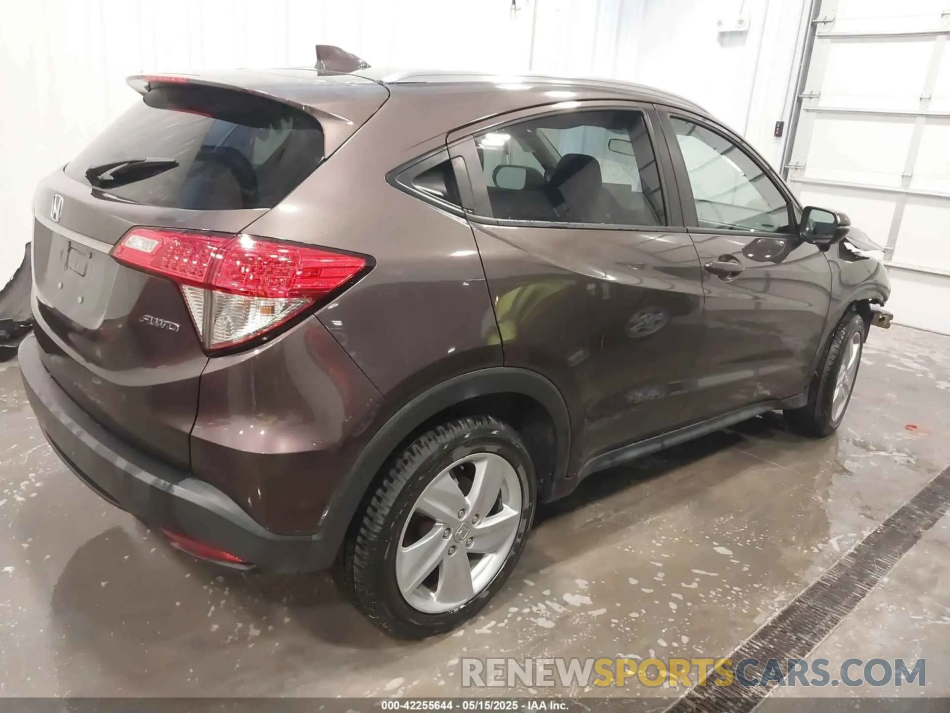 4 fotografías del automóvil dañado 3CZRU6H51KM731531 HONDA HR-V 2019