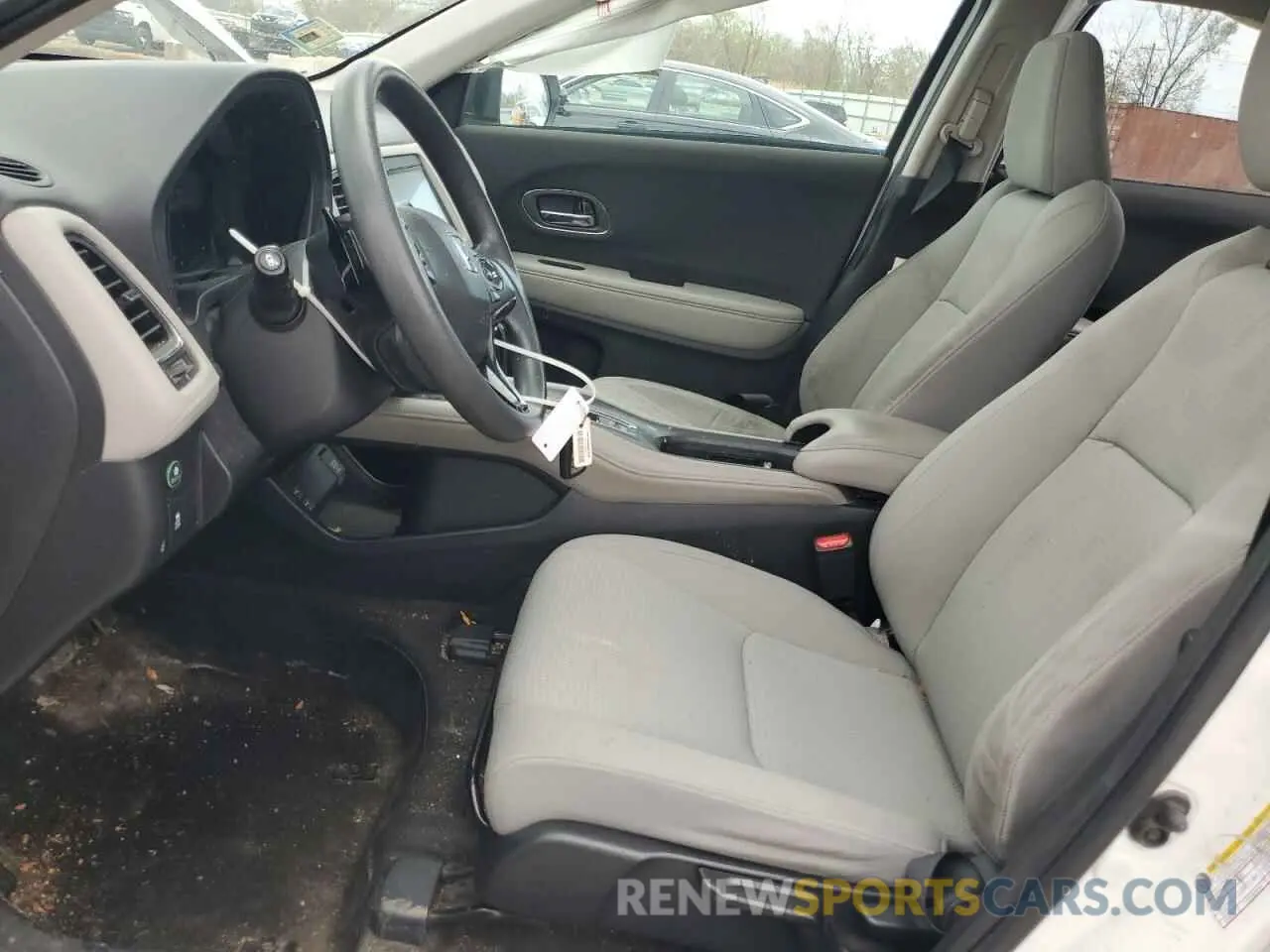 7 fotografías del automóvil dañado 3CZRU6H52KM730369 HONDA HR-V 2019