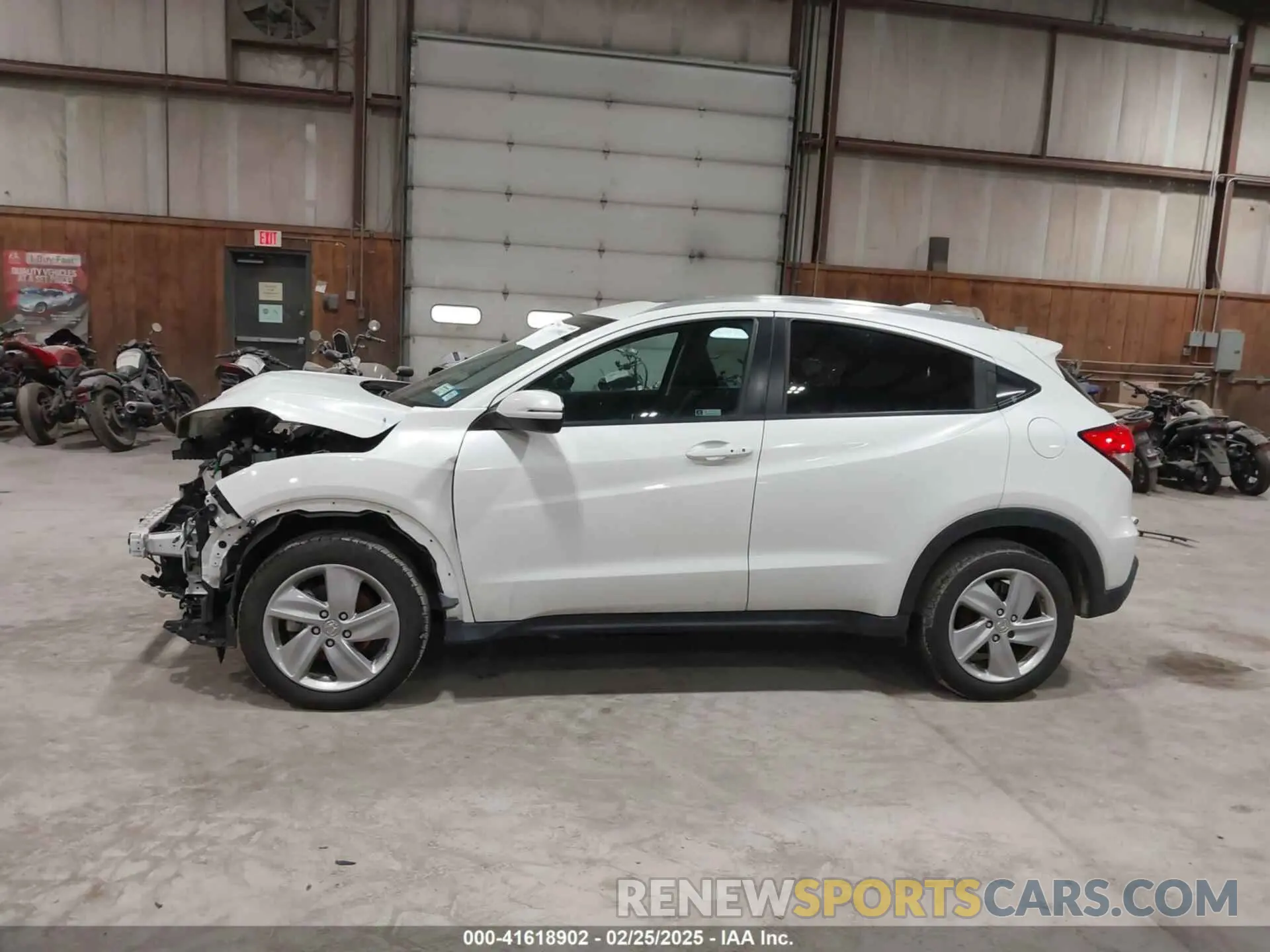 15 fotografías del automóvil dañado 3CZRU6H52KM731487 HONDA HR-V 2019