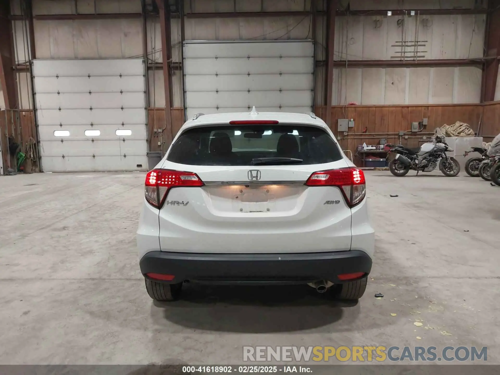 17 fotografías del automóvil dañado 3CZRU6H52KM731487 HONDA HR-V 2019
