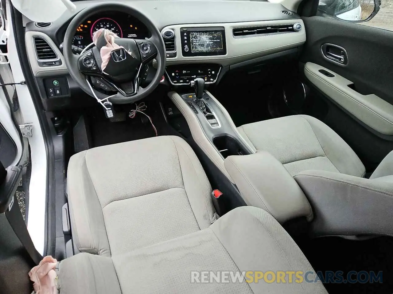8 fotografías del automóvil dañado 3CZRU6H53KM706971 HONDA HR-V 2019