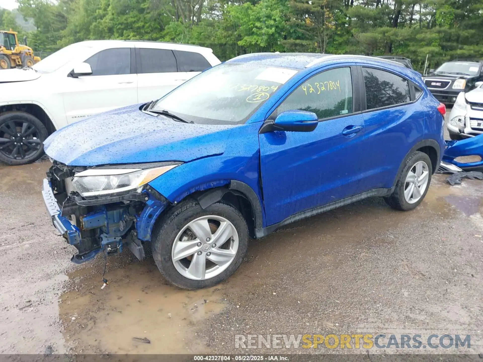2 fotografías del automóvil dañado 3CZRU6H53KM709725 HONDA HR-V 2019